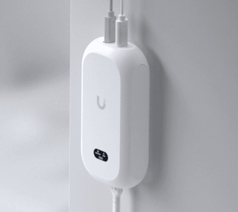 UBIQUITI Ubiquiti UVC-AI-Theta-Hub AI Theta Hub - SISTEMI DI SORVEGLIANZA | TecnoCARE.net Sabaudia, Latina, Terracina, San Felice Circeo e Pontinia