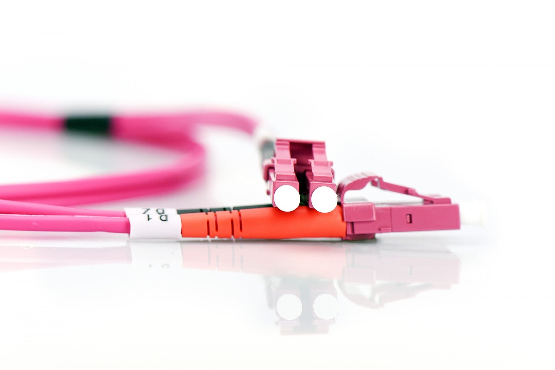 DIGITUS Digitus DK-2533-10-4 cavo InfiniBand e in fibra ottica 10 m I-VH Rosa - CAVI PER COMPUTER E PERIFERICHE | TecnoCARE.net Sabaudia, Latina, Terracina, San Felice Circeo e Pontinia