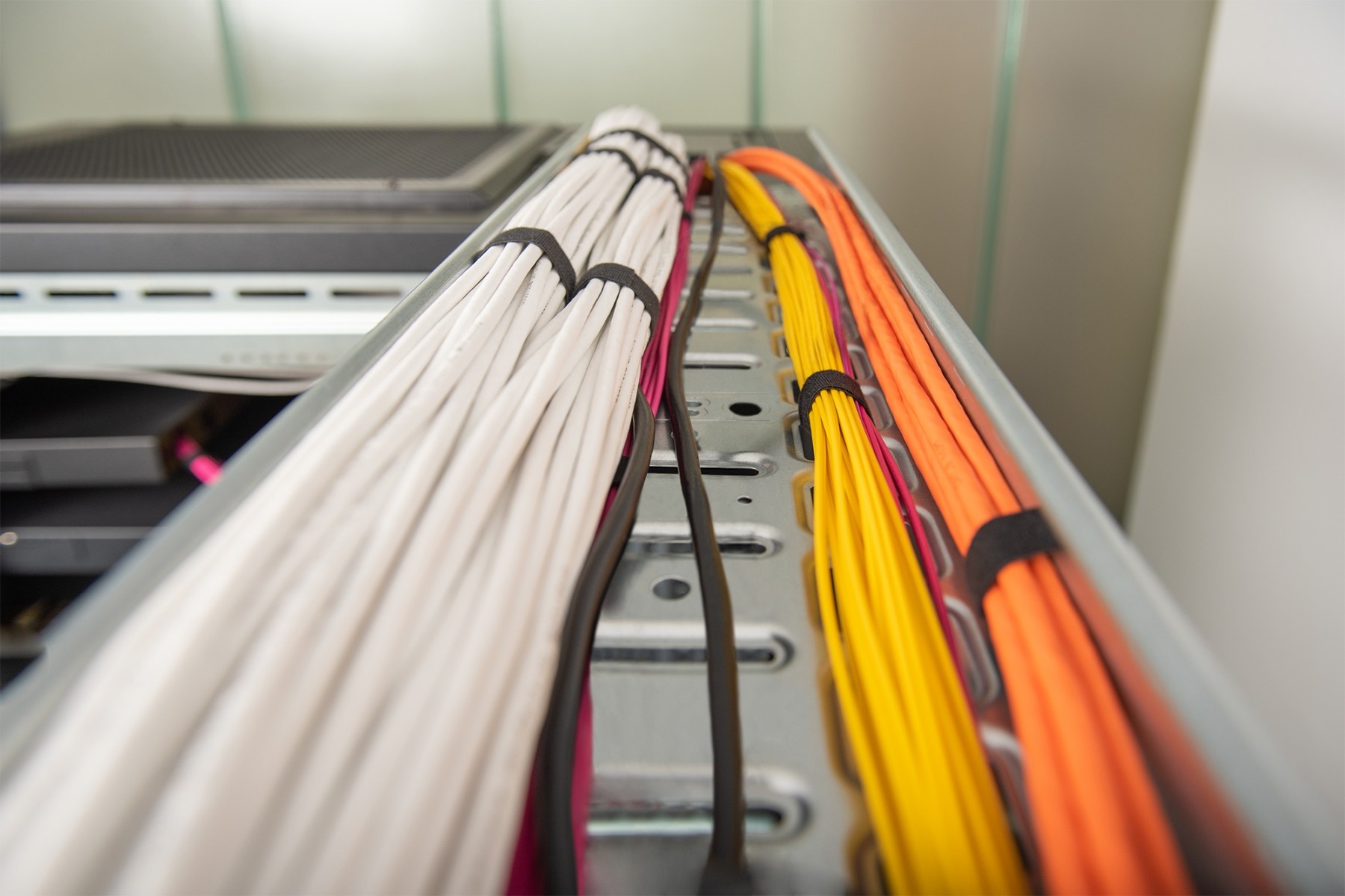 DIGITUS Digitus DK-1511-V-1-1 cavo di rete Grigio Cat5e U/UTP (UTP) - CAVI PER COMPUTER E PERIFERICHE | TecnoCARE.net Sabaudia, Latina, Terracina, San Felice Circeo e Pontinia