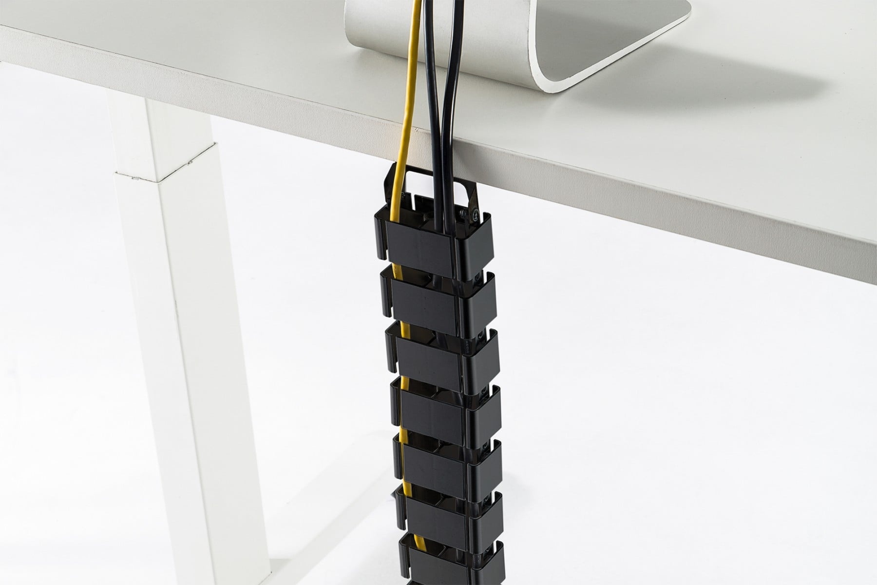 DIGITUS Digitus DA-90505 organizer per cavi Scrivania Guaina raccoglicavo Nero 1 pz - FORNITURE ELETTRICHE | TecnoCARE.net Sabaudia, Latina, Terracina, San Felice Circeo e Pontinia