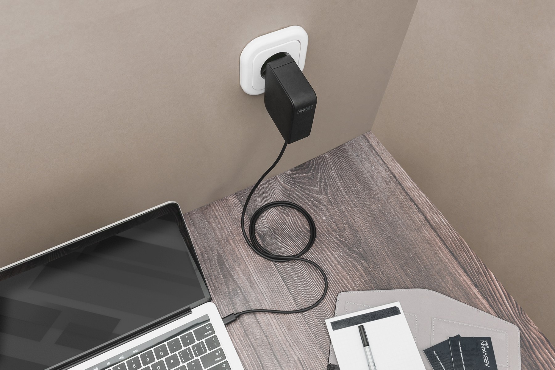 DIGITUS Digitus DA-10072 adattatore e invertitore Interno Nero - BATTERIE E ALIMENTATORI | TecnoCARE.net Sabaudia, Latina, Terracina, San Felice Circeo e Pontinia