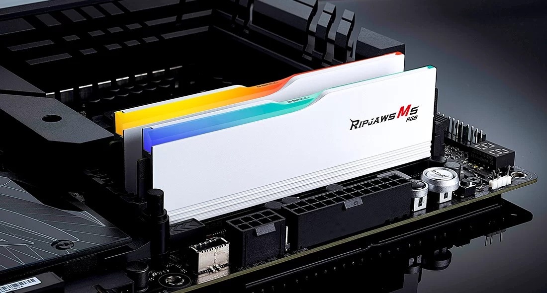 G.SKILL G.Skill Ripjaws M5 RGB F5-5200J4040A32GX2-RM5RW modulo di memoria 64 GB 2 x 32 GB DDR5 - COMPONENTI | TecnoCARE.net Sabaudia, Latina, Terracina, San Felice Circeo e Pontinia