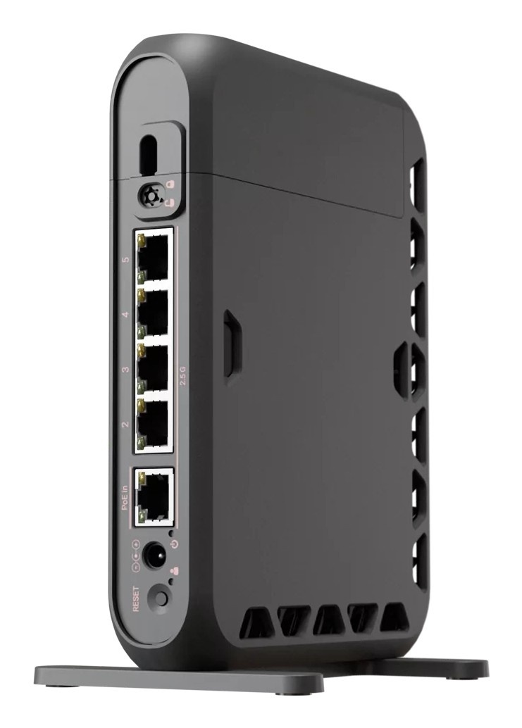 MIKROTIK Mikrotik hAP be³ Media router wireless Multi-Gigabit Ethernet Tri-band (2,4 GHz/5 GHz/6 GHz) Nero - RETI | TecnoCARE.net Sabaudia, Latina, Terracina, San Felice Circeo e Pontinia