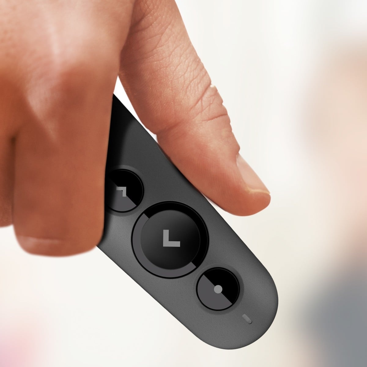 LOGITECH Logitech R500 puntatore wireless Bluetooth/RF Grafite - TASTIERE E CONTROLLER | TecnoCARE.net Sabaudia, Latina, Terracina, San Felice Circeo e Pontinia