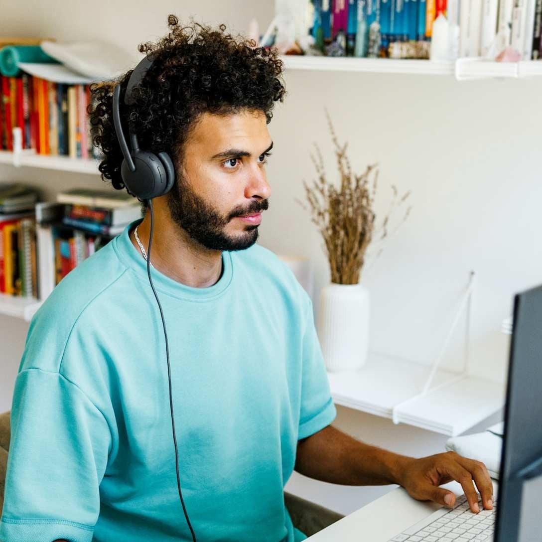 LOGITECH Logitech 981-001619 Zone Wired 2 - Grafite - AUDIO E CUFFIE PORTATILI | TecnoCARE.net Sabaudia, Latina, Terracina, San Felice Circeo e Pontinia
