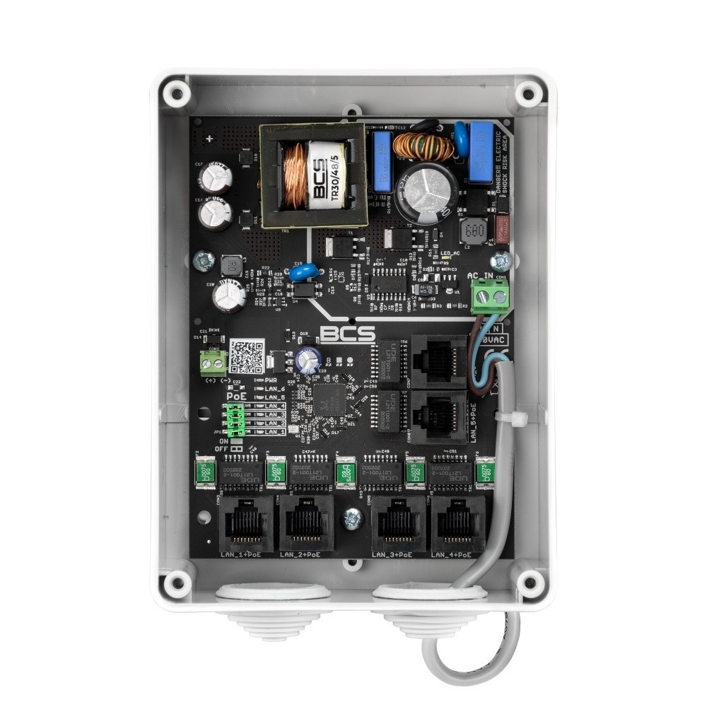 BCS BCS BCS-IP5/E-S-II Switch PoE per alimentazione telecamere IP per installazione interna - RETI | TecnoCARE.net Sabaudia, Latina, Terracina, San Felice Circeo e Pontinia